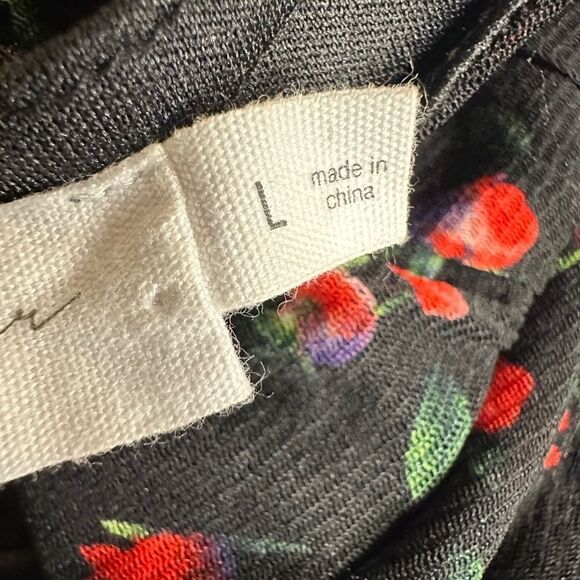 NWT All In Favor Women’s Black Mini Roses Off Shoulder Ruched Mini Dress Size L - Picture 4 of 10